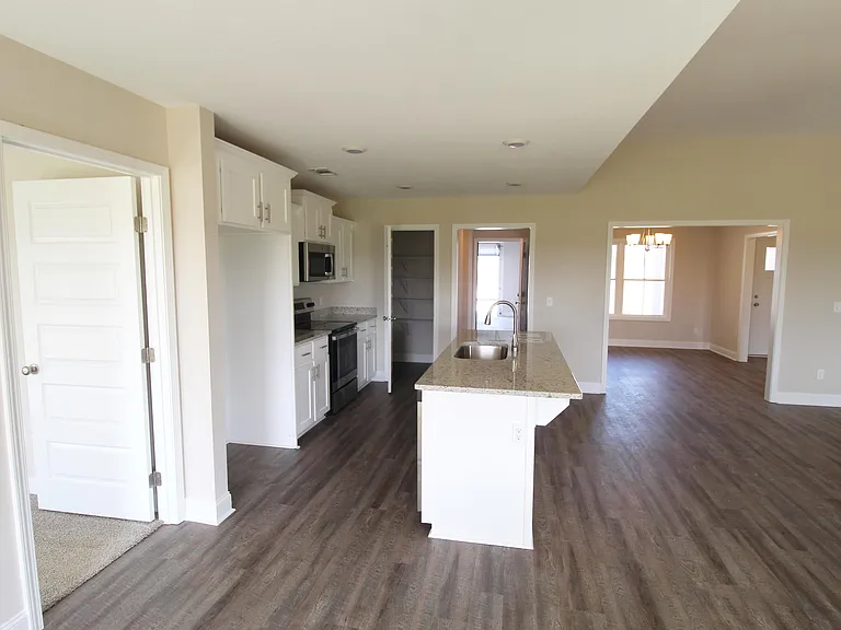 406 Noble Ct — Photo 14