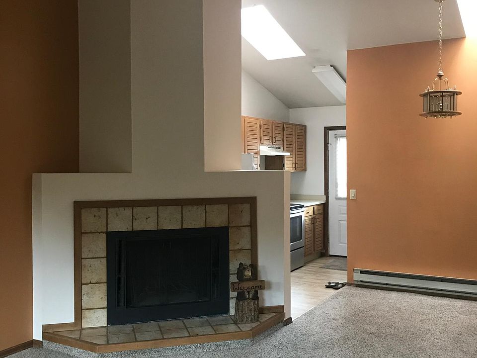 2nd image of 327 El Paso Blvd APT E