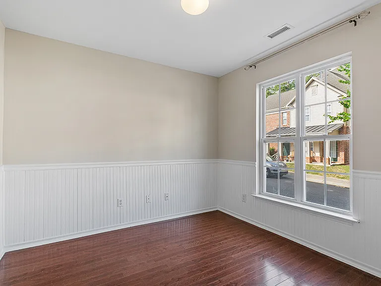 10028 Blackwell Dr — Photo 15