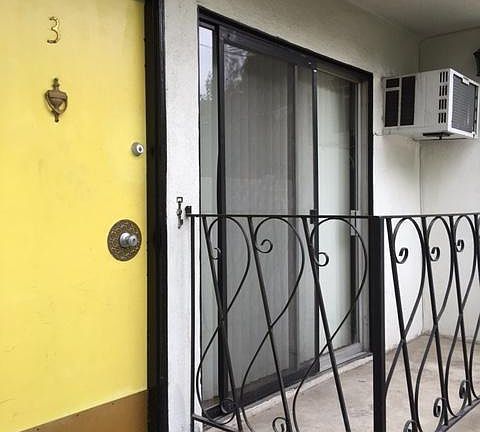4th image of 7516 Norton Ave