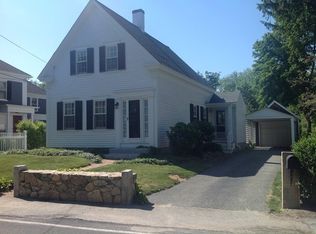 34 Summer St, Cohasset, MA 02025