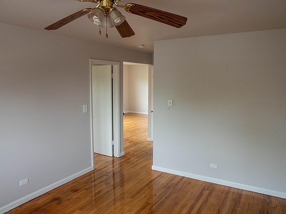 5th image of 1220 Marengo Ave #2R