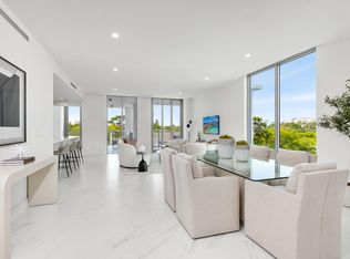 475 E Royal Palm Rd #406, Boca Raton, FL 33432