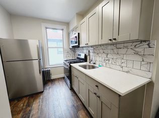 433 E 2nd St FLOOR 2, Brooklyn, NY 11218