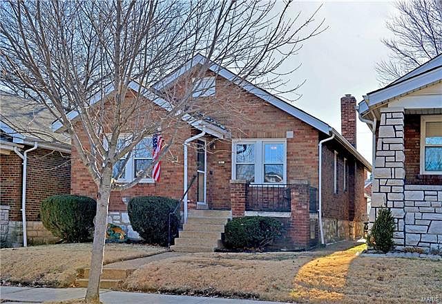 1st image of 3812 Burgen Ave