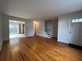 77 Webb Ave, Stamford, CT 06902
