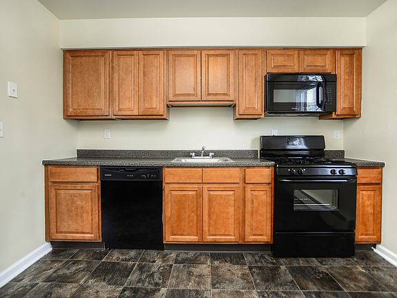 3rd image of 108 S Cookman Ave APT 03A