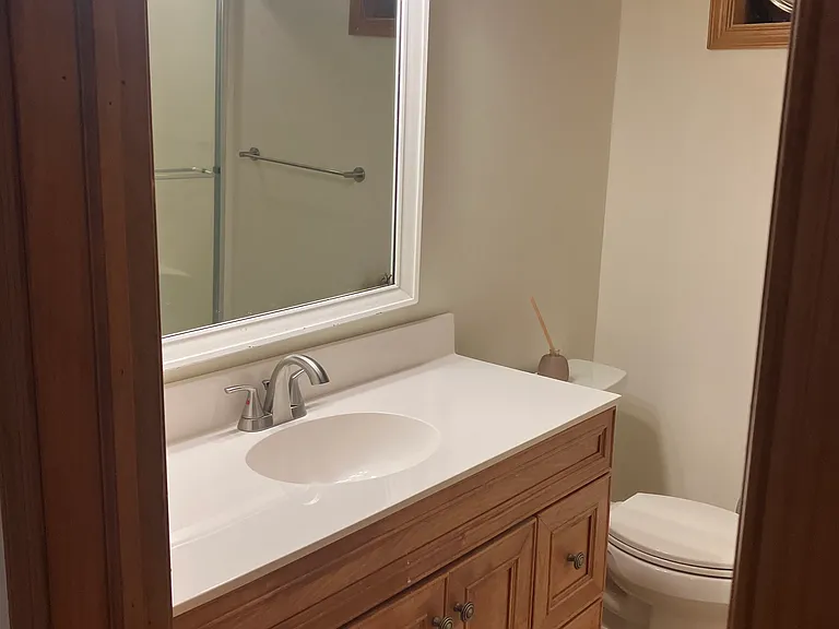 4455 N Shore Dr — Photo 22