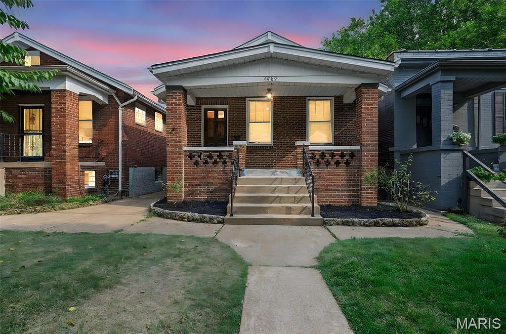 4989 Odell St, Saint Louis, MO 63139 | Zillow