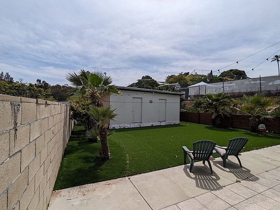 2nd image of 759 Beacon Dr