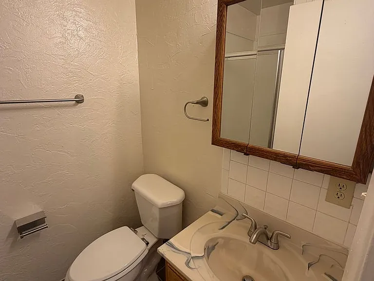 5003 Hall Ave — Photo 13