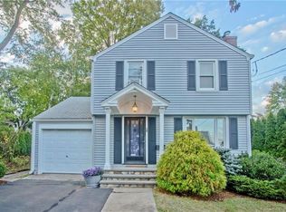 16 Harding St, Wethersfield, CT 06109
