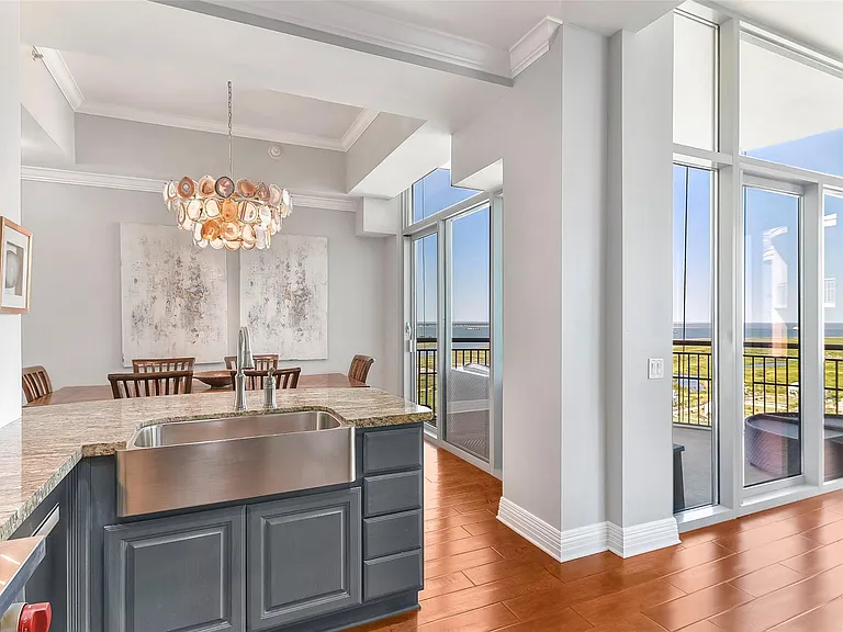 801 E Beach Dr #TW2704 — Photo 30