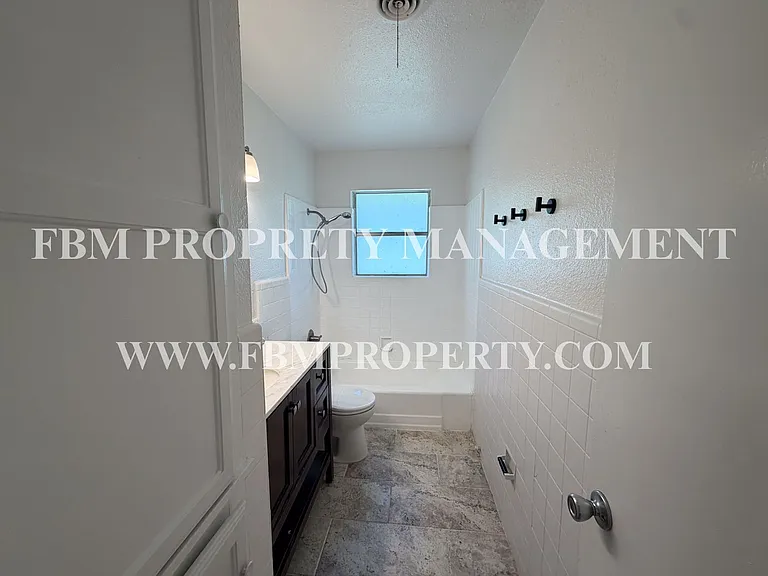 1408 Nichols St — Photo 11