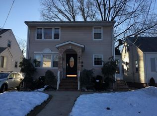 552 E Elm St, Linden, NJ 07036