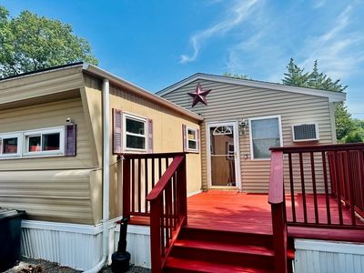 227 Lothrop St, Taunton, MA, 02780