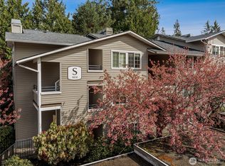 9830 NE 122nd St APT S302, Kirkland, WA 98034
