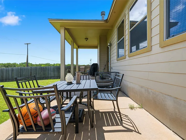 8318 Campeche Bay Pl — Photo 38
