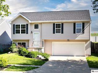 14546 Mormon St, Bennington, NE 68007