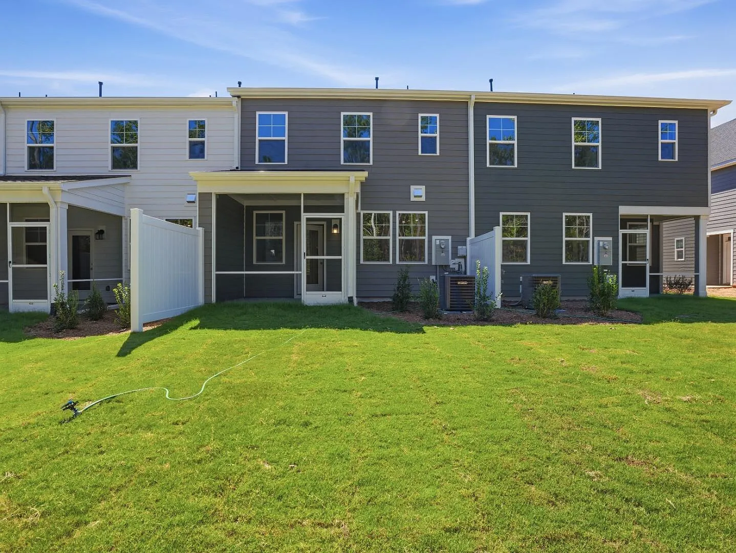 214 Deercroft Dr - 214 Deercroft Dr — Photo 3