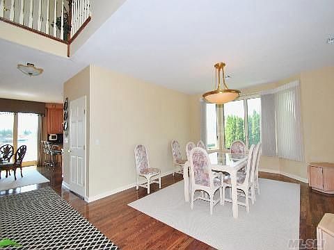 5th image of 56 Crescent Cove Ct