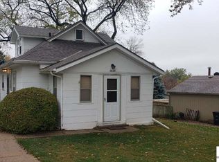 5823 Orchard Ave, Omaha, NE 68117