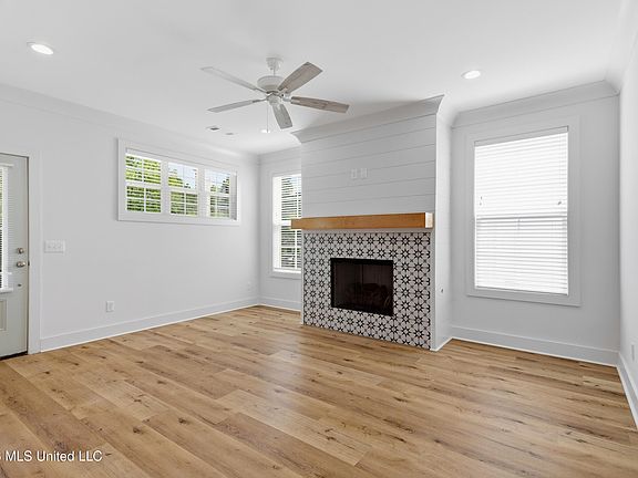 4th image of 92 Bellegrove Blvd