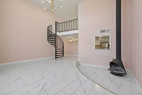 385 W Pierson St #F7 Photo 1