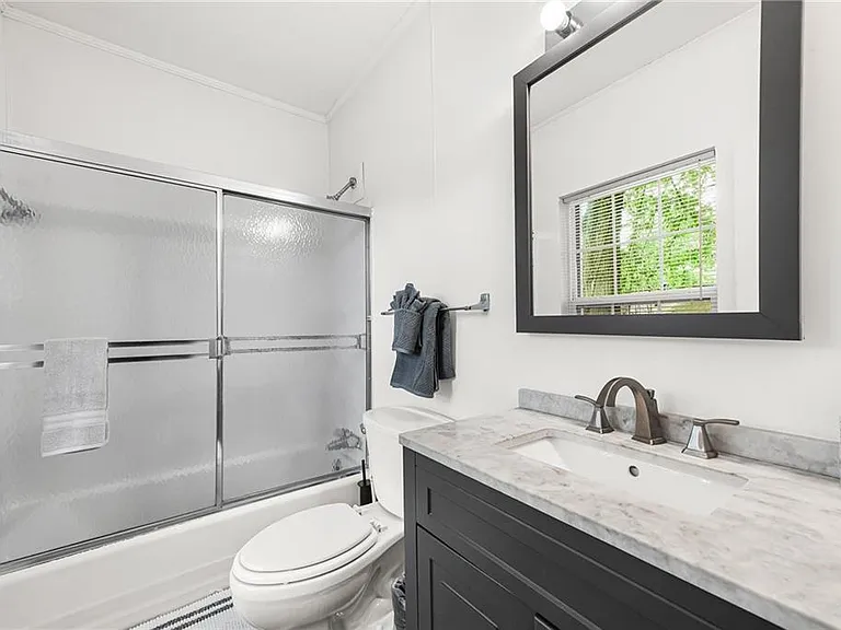 3635 Cantrell Rd NE #4 — Photo 12