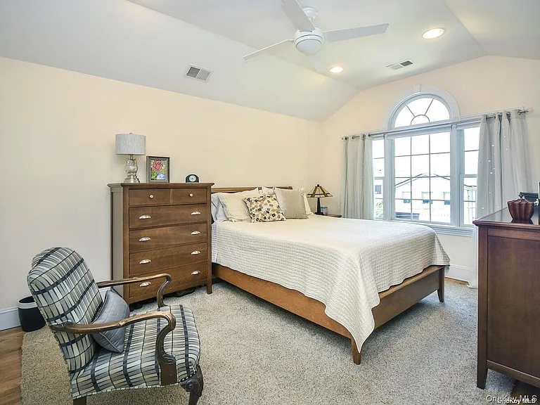24 Sintsink Dr W — Photo 18
