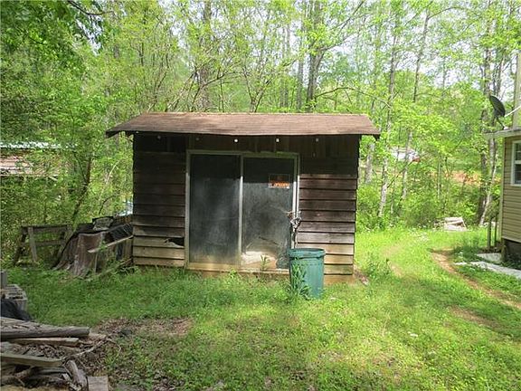 4th image of 5735 Twin Oaks Ln