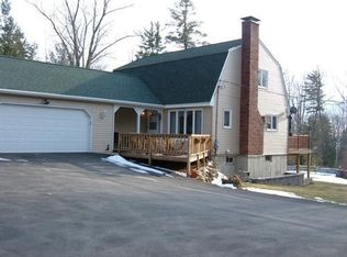 17 Boat House Rd, Moultonboro, NH 03254