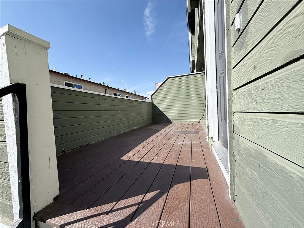 2 bed, 1.5 bath, 1100 sqft, $2,695 — Photo 3