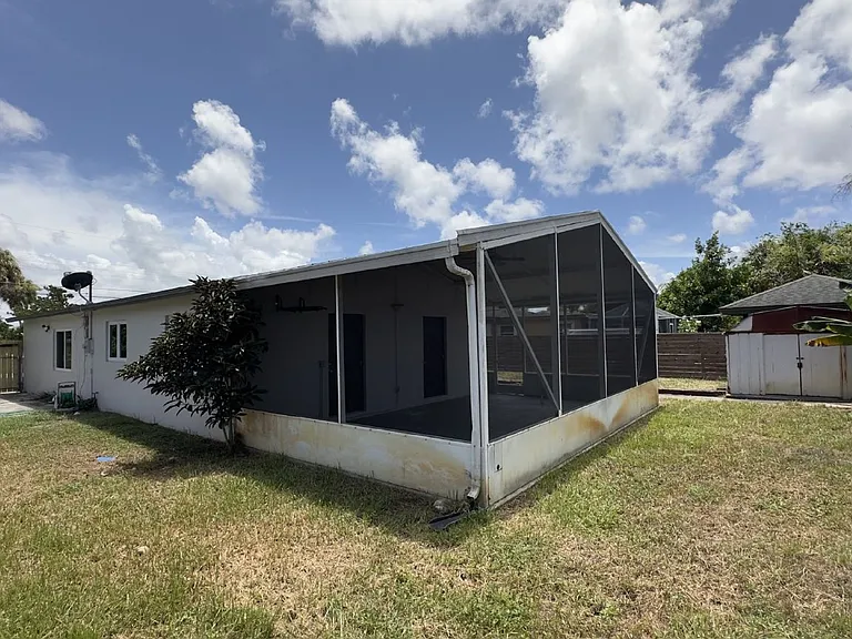 3603 William St — Photo 12