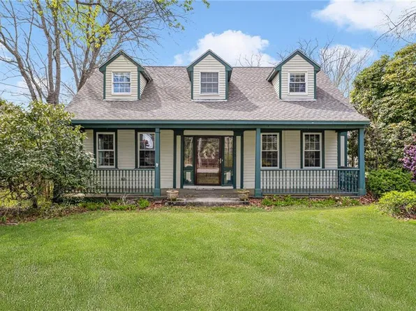 170 North Rd, South Kingstown, RI 02879