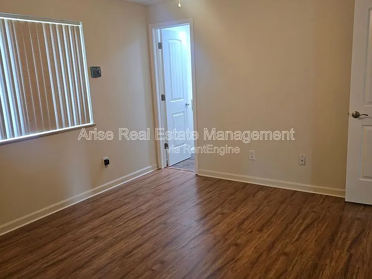 803 Scenic Loop — Photo 6