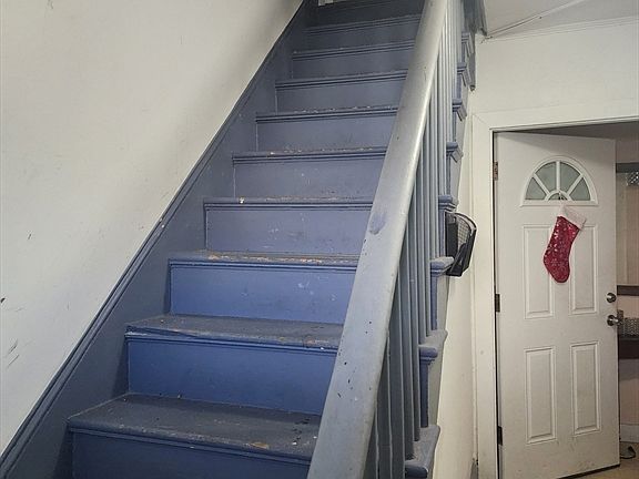 2nd image of 108 Greenwood St