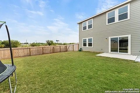 3rd image of 5410 Malakoff Dr