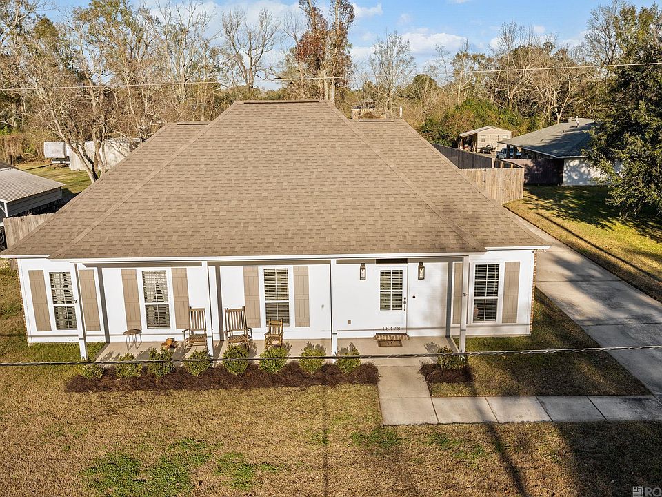 1st image of 18478 Magnolia Ests