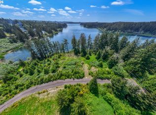83615 Clear Lake Rd, Florence, OR 97439