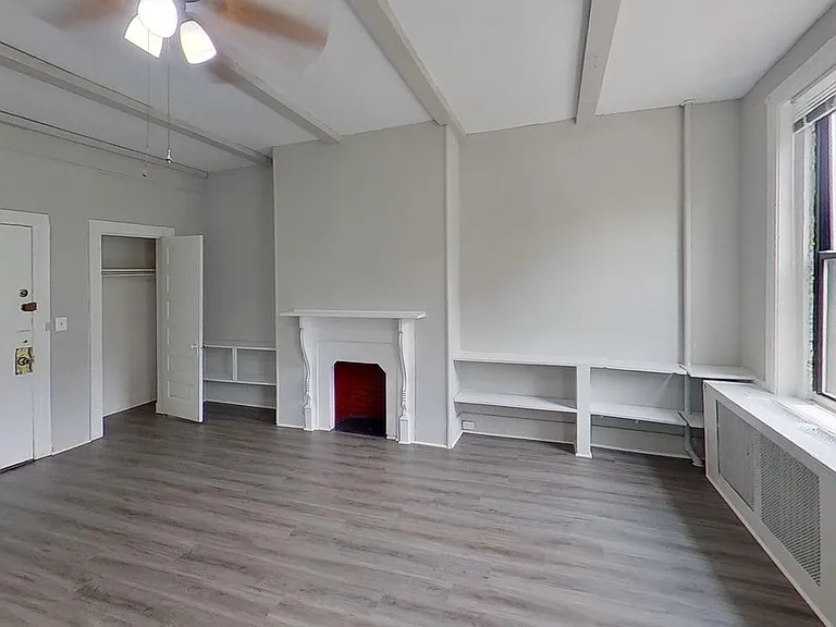 Mount Vernon Apartments — Photo 2