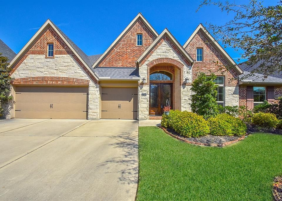 1st image of 27514 Beauford Dr