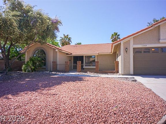 4th image of 3249 Palmdesert Way