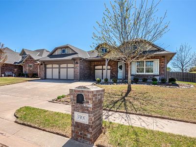 3900 Lakeshire Ridge Ct, Edmond, OK, 73034