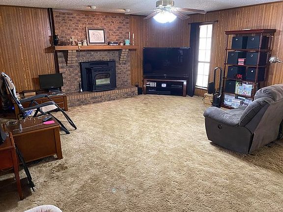 3rd image of 287 Ouachita Ave #37