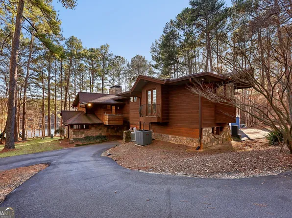 2513 Overlake Ln, Stockbridge, GA 30281