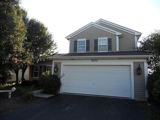 1st image of 12232 White Oak Dr