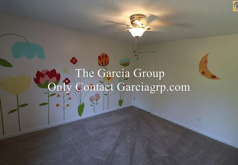1102 NE Kathryn St — Photo 25