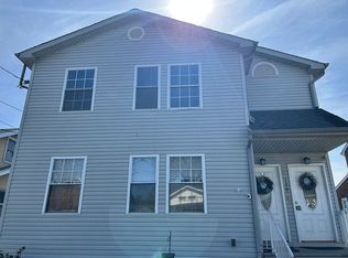 138 Pershing Ave, Carteret, NJ 07008