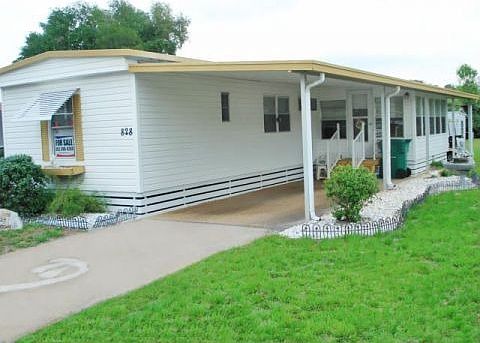 1st image of 828 Janet St